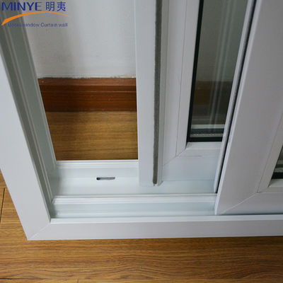 Внепроницаемость Функция двойного стекла UPVC Вертикальные окна с энергосберегающим преимуществом