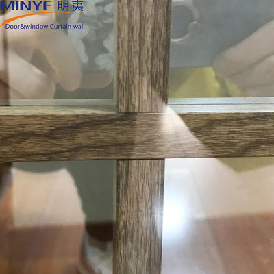 Круглое верхнее окно из UPVC с горизонтальным открытием и рамкой из алюминиевого сплава