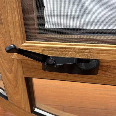 Круглое окно из алюминиевого каркаса с звукоизоляцией и резиновой уплотнительной лентой EPDM